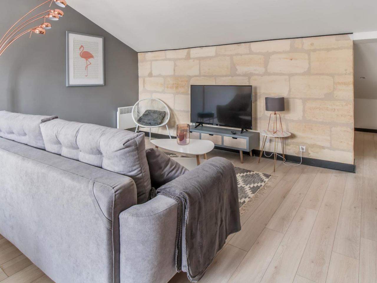 Notre Dame Apartment Bordeaux Bagian luar foto