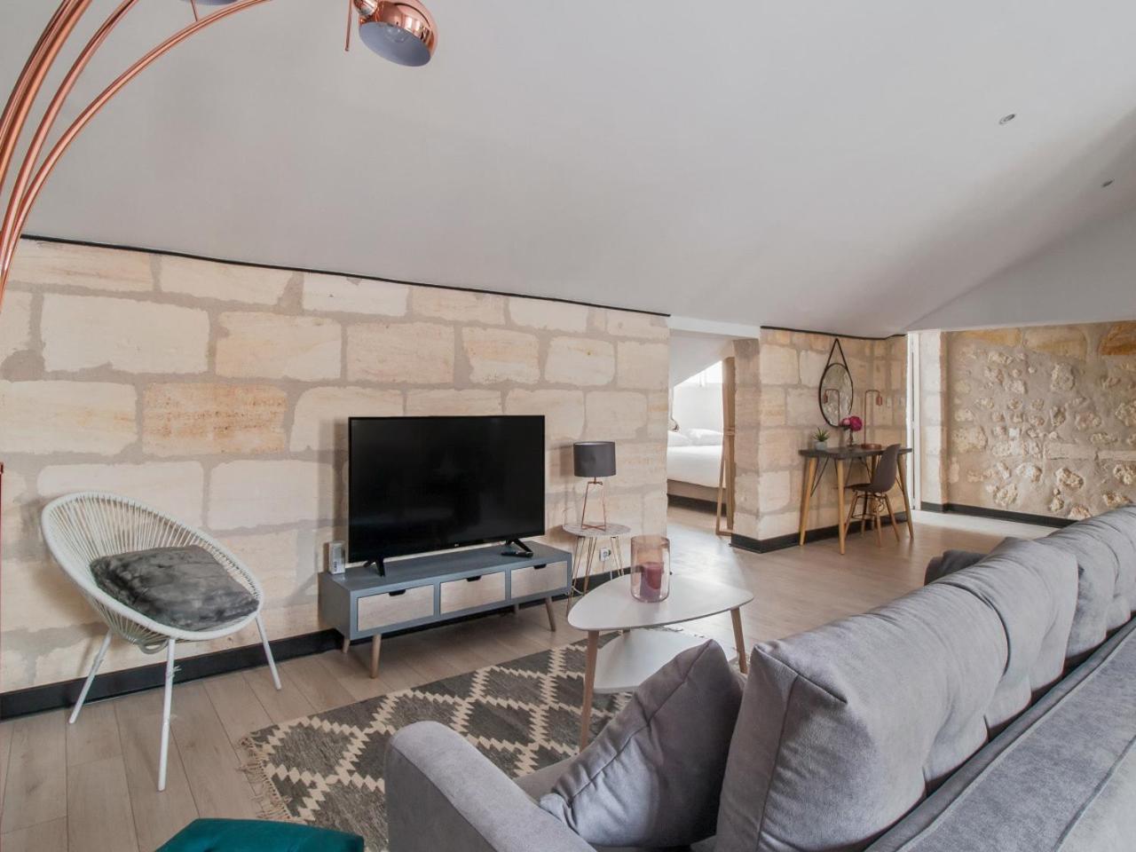 Notre Dame Apartment Bordeaux Bagian luar foto